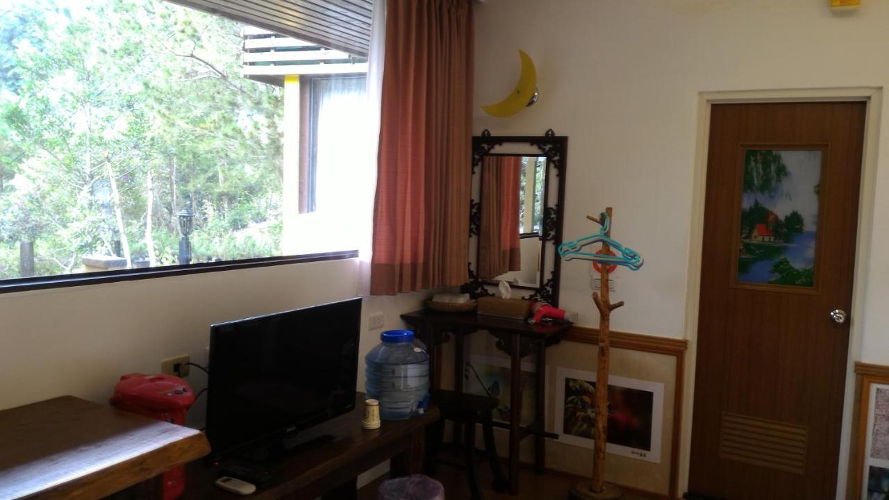 Hong Wa Cuo南投埔里紅瓦厝山居民宿 Buitenkant foto